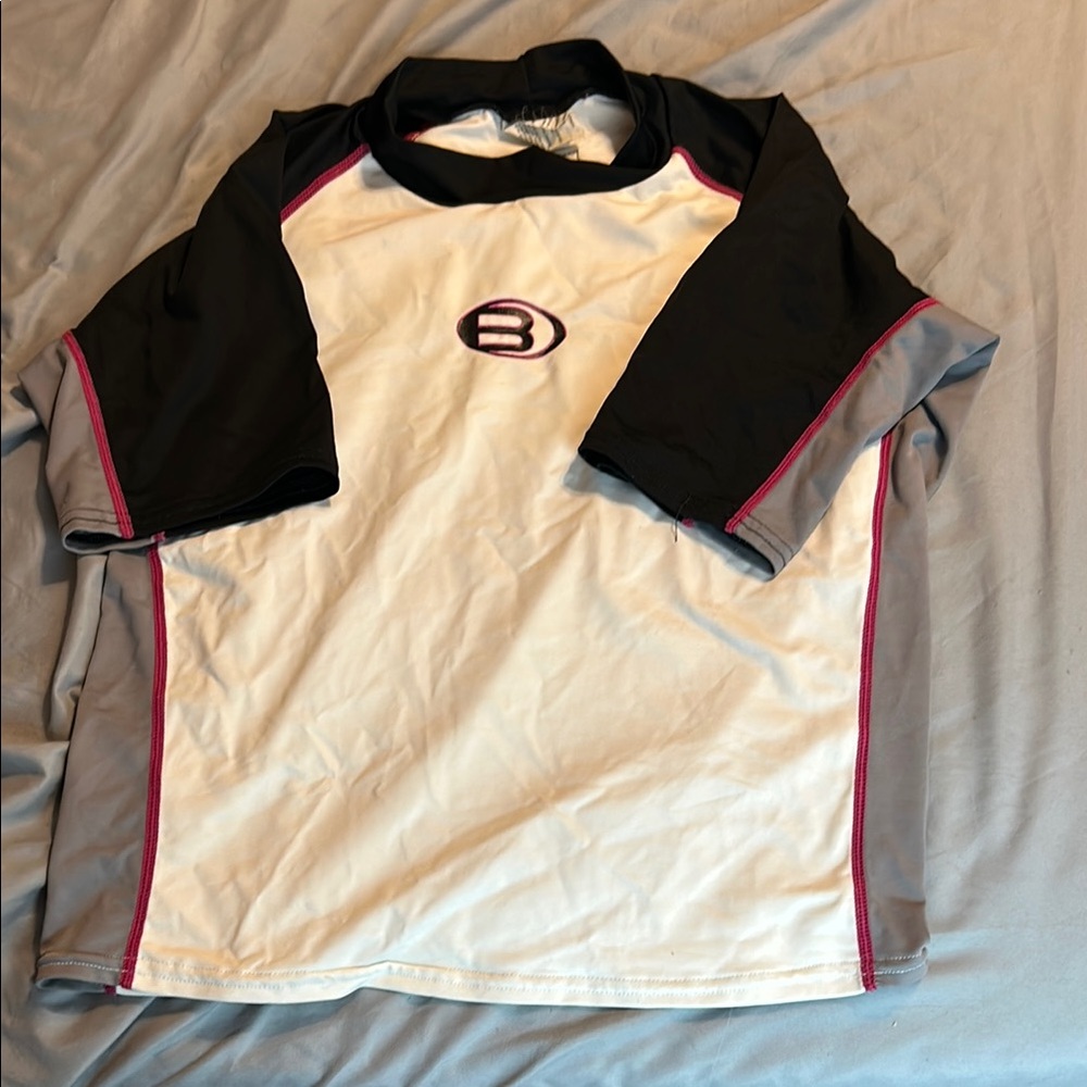 Bare short sleeve sun rash guard size L